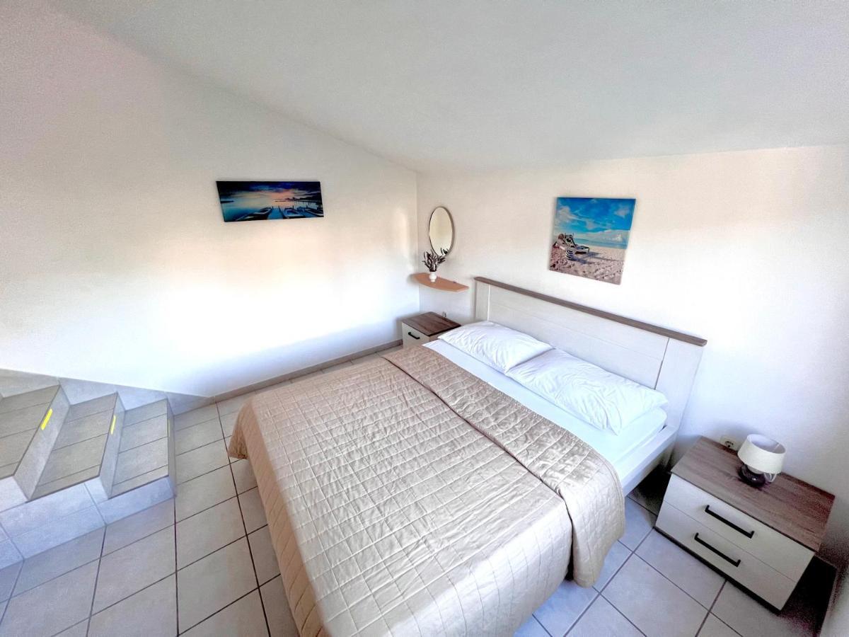 Apartments Mdk Kate Trogir Exterior foto
