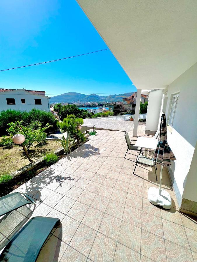 Apartments Mdk Kate Trogir Exterior foto